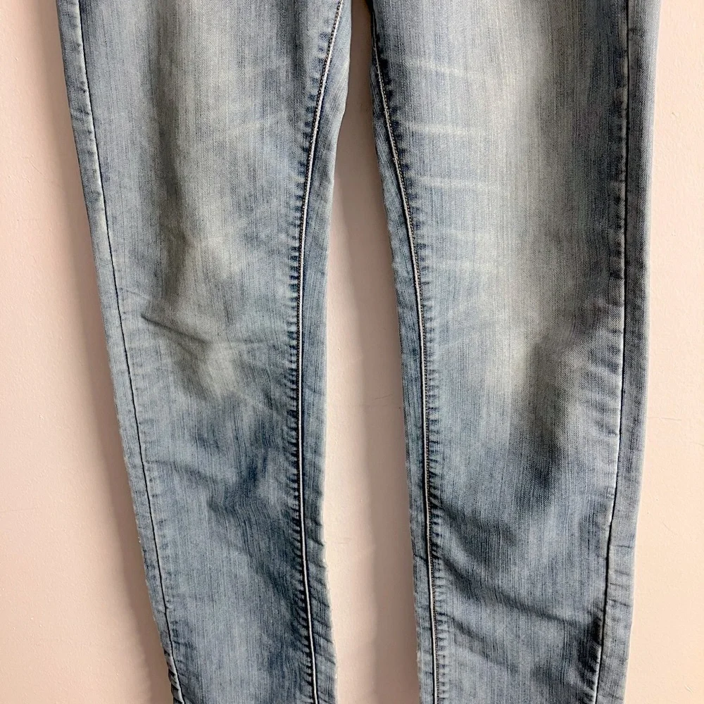 Levi’s Skinny 511 Men’s Denim Jeans, Size 34 x 34, Lt. Blue, Distressed
